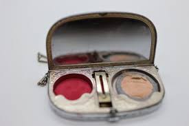 Compacts