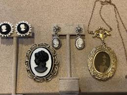 Cameos
