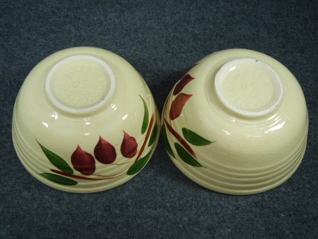 Watt Pottery American Red Bud ribbed cereal bowl