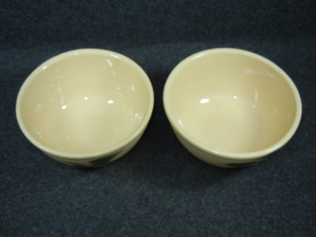 Watt Pottery American Red Bud ribbed cereal bowl