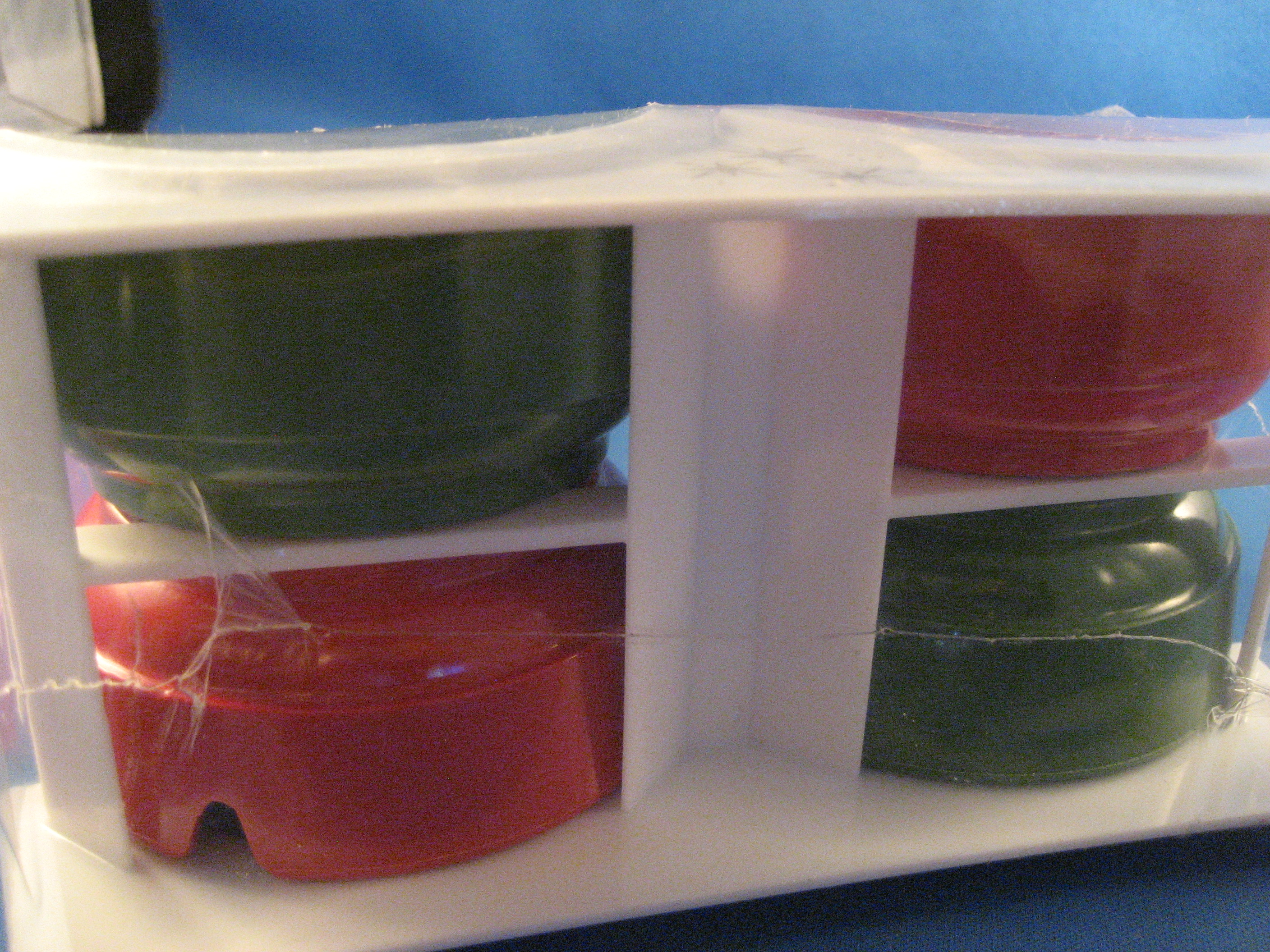 Plastic Ash Tray Set
