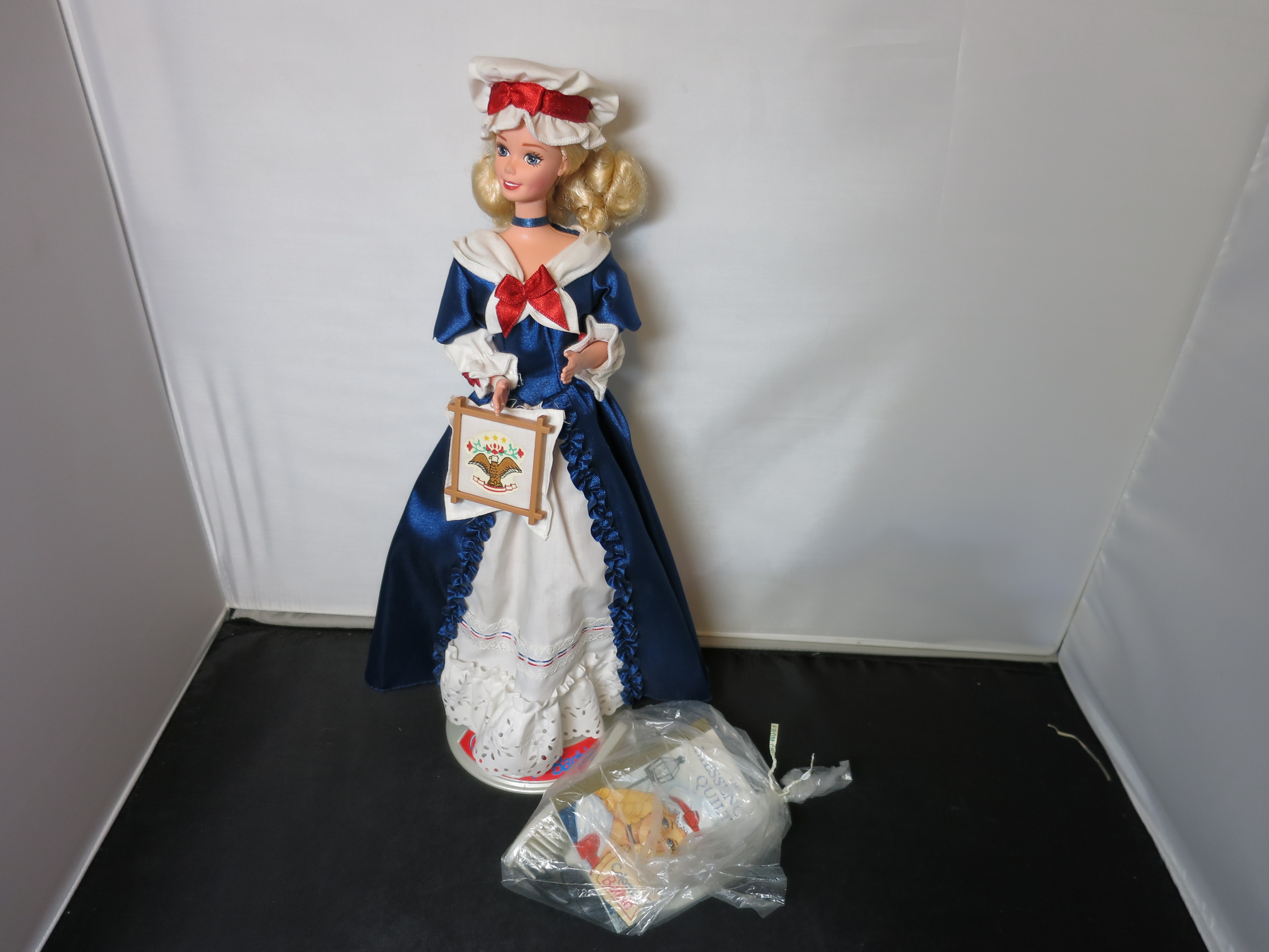 Colonial Barbie Doll The American Stories Series 1994