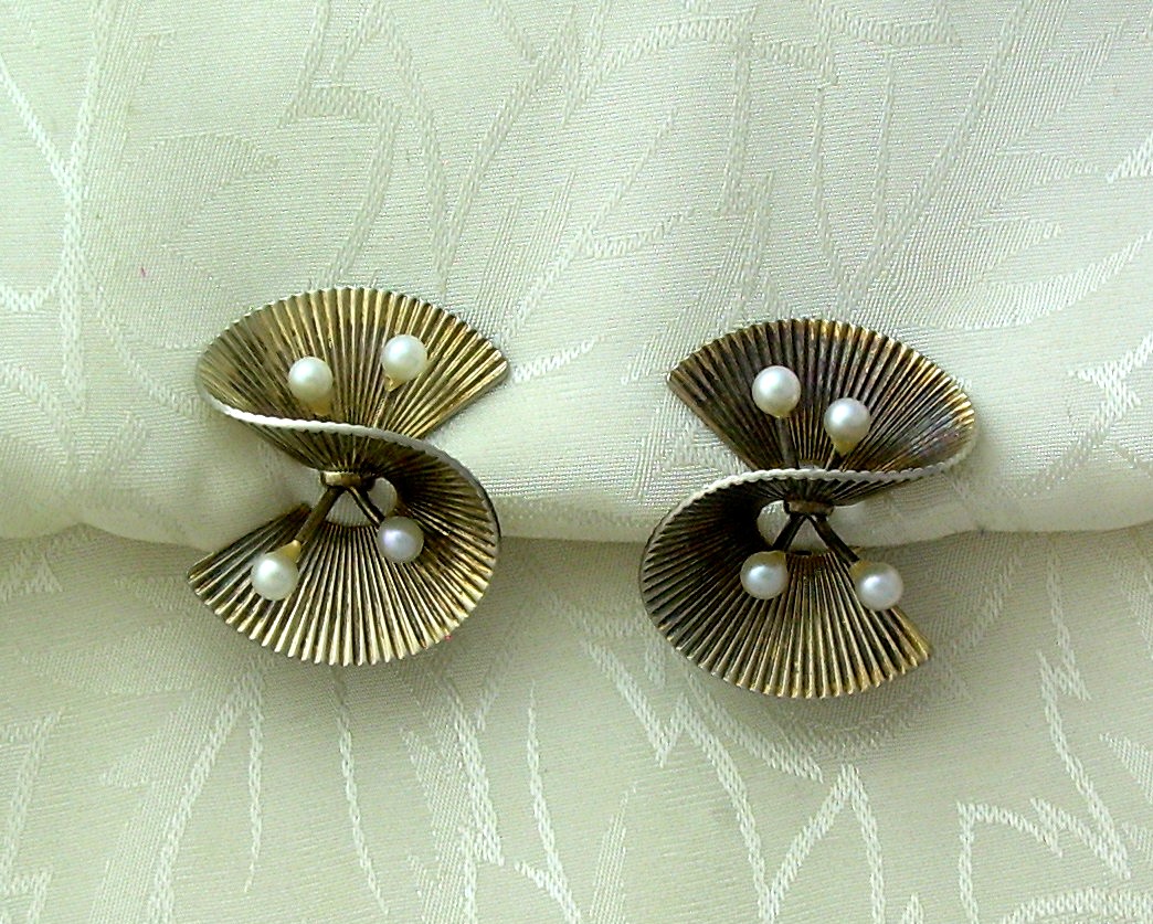 NAPIER Sterling Silver 3mm Pearl gold Wash Clip Earring
