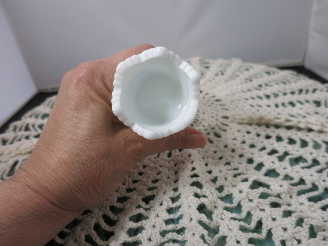 Fenton Art Glass Company White Glass Toothpick Holder