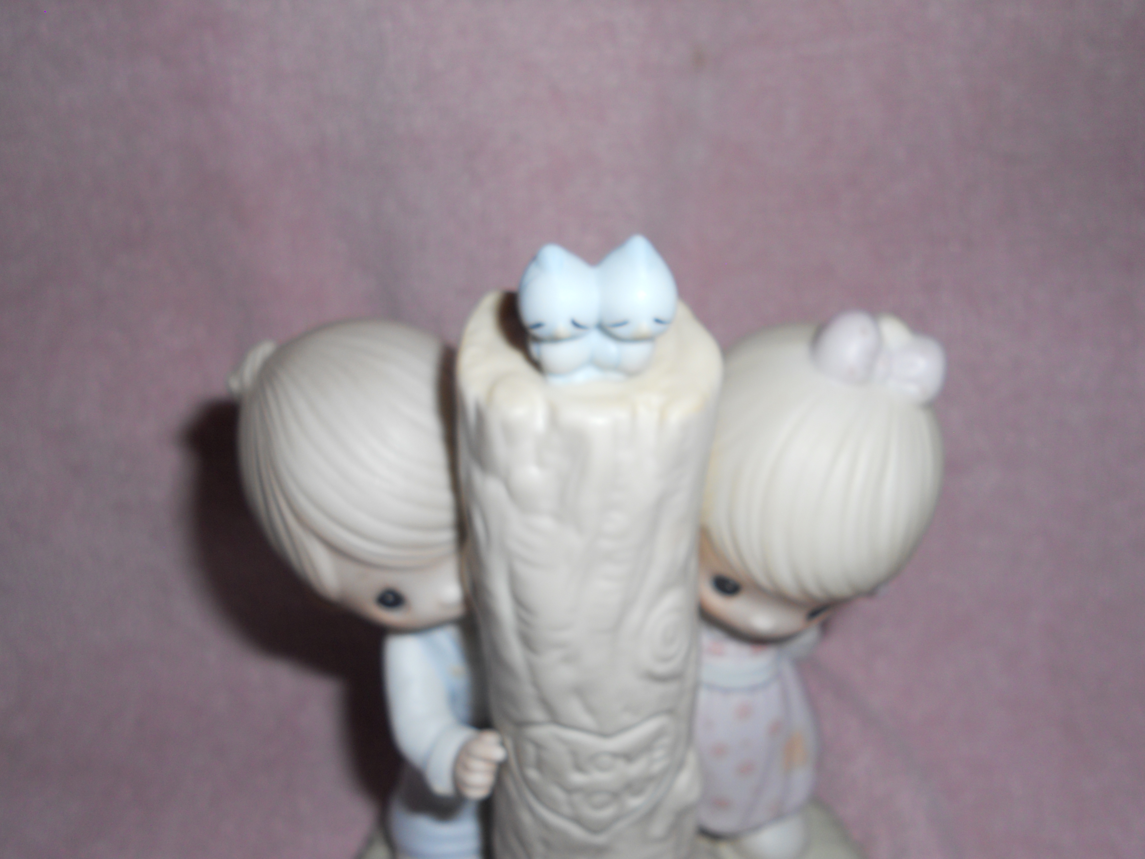 Precious Moments Figurine Thee I Love 1979