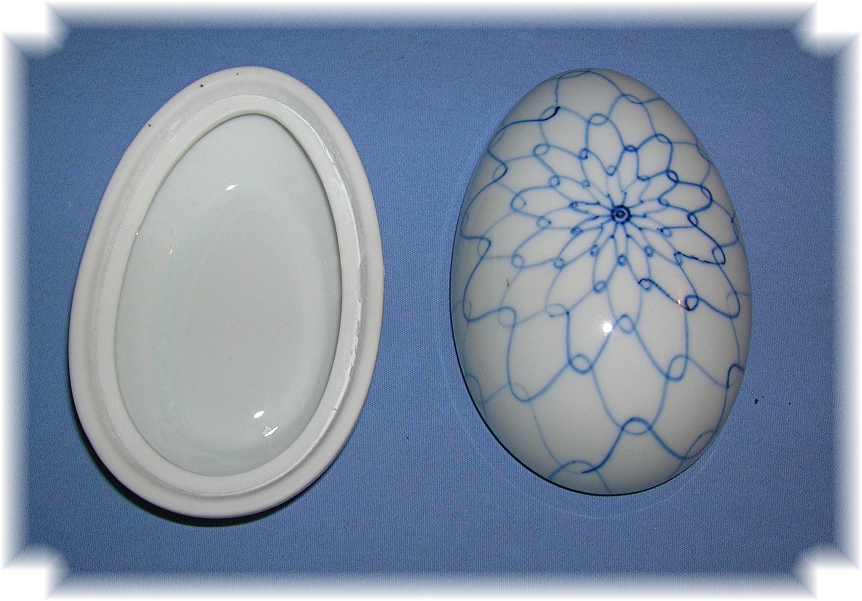 Porcelain Decorated Egg Container