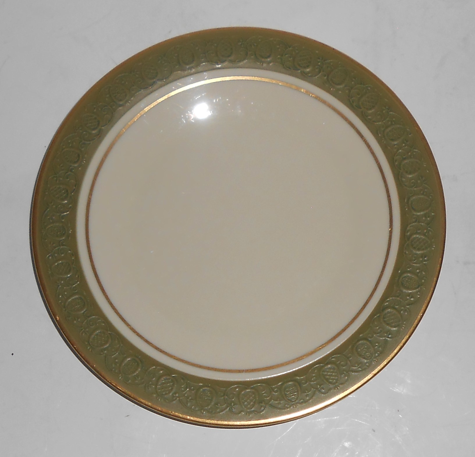 VINTAGE Franciscan Pottery Antique Green Fine China Bre