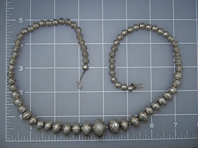 Navajo Pearls Sterling Silver Necklace Signed HL