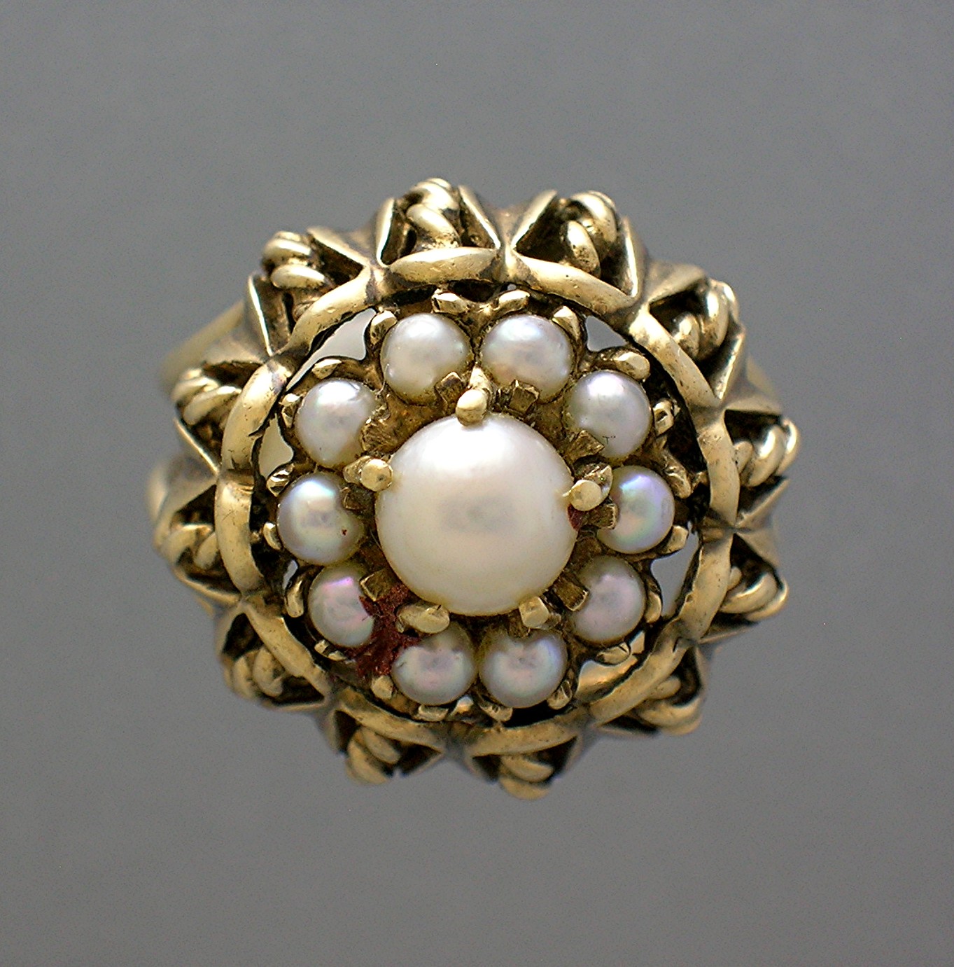 Ring 10K Gold and Pearl Dome Vintage