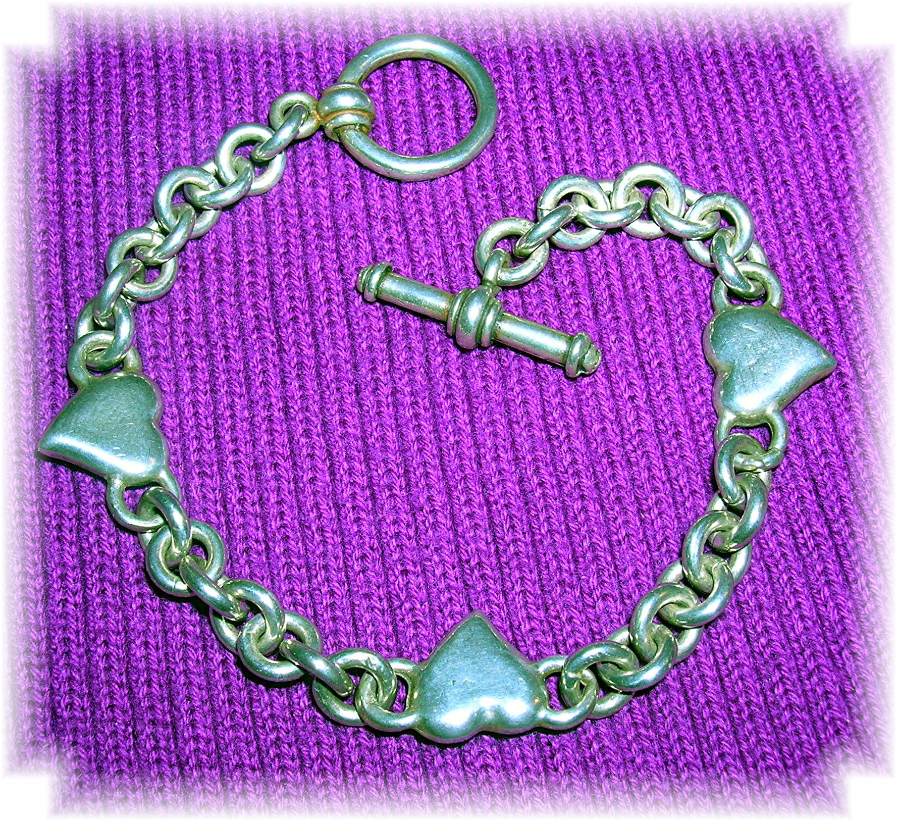 Silver Hearts 7 1/2 Inch Toggle Clasp Bracelet