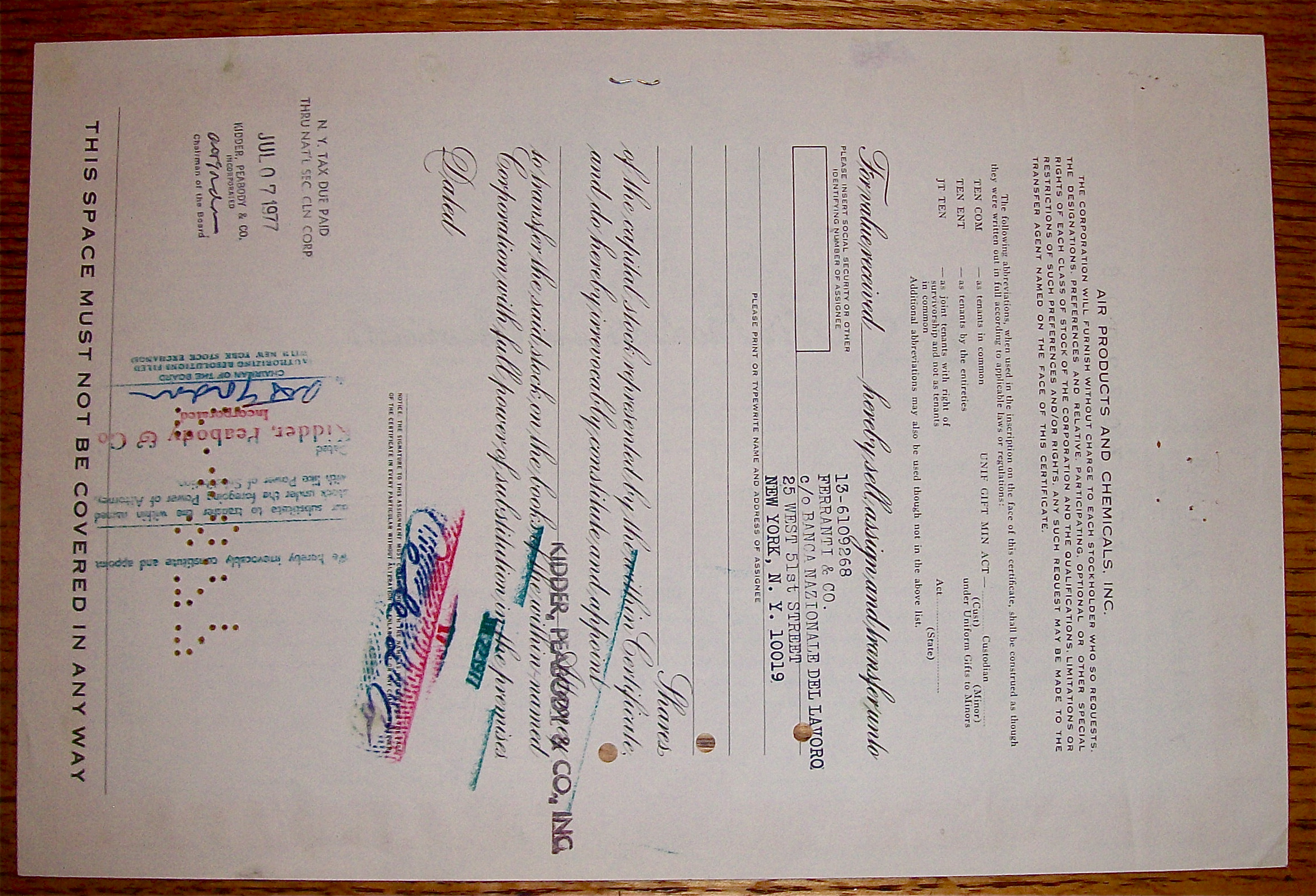 1977 Air Products & Chemicals Stock Certificate
