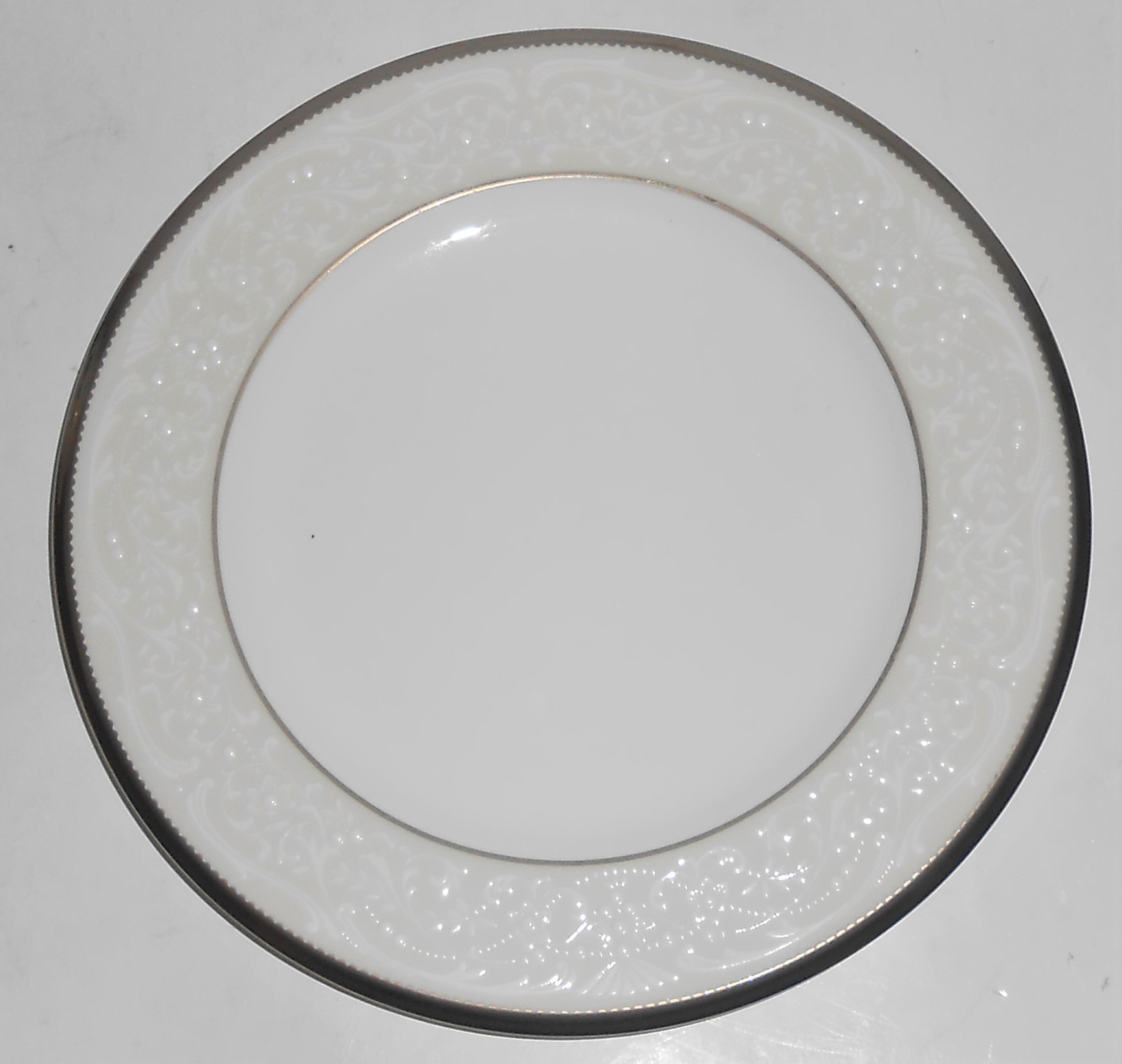 Noritake Porcelain China Silver Palace w/Platinum Bread