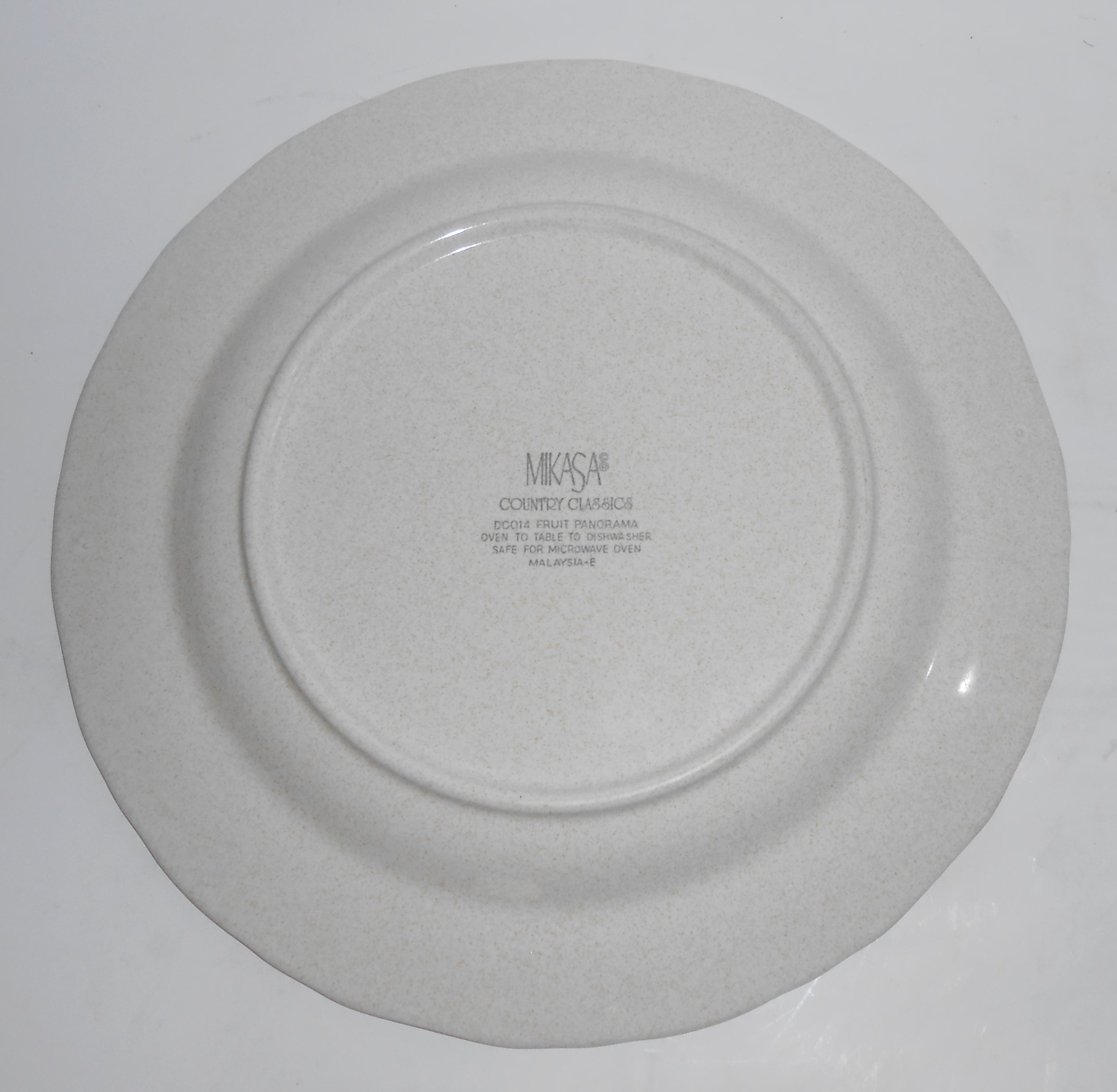 Mikasa China Fruit Panorama Dinner Plate