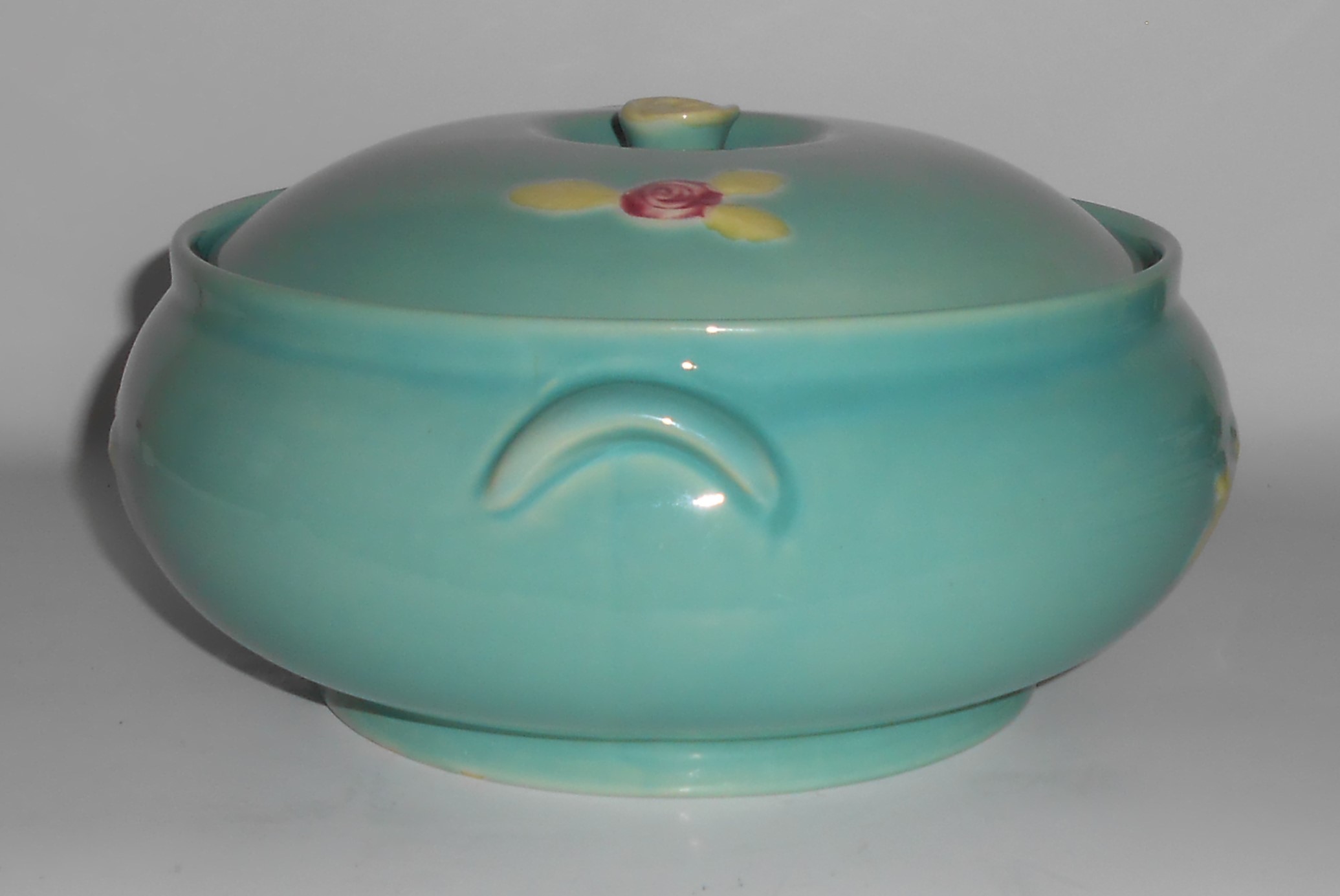 Coors Pottery Rosebud Green French Casserole w/Lid