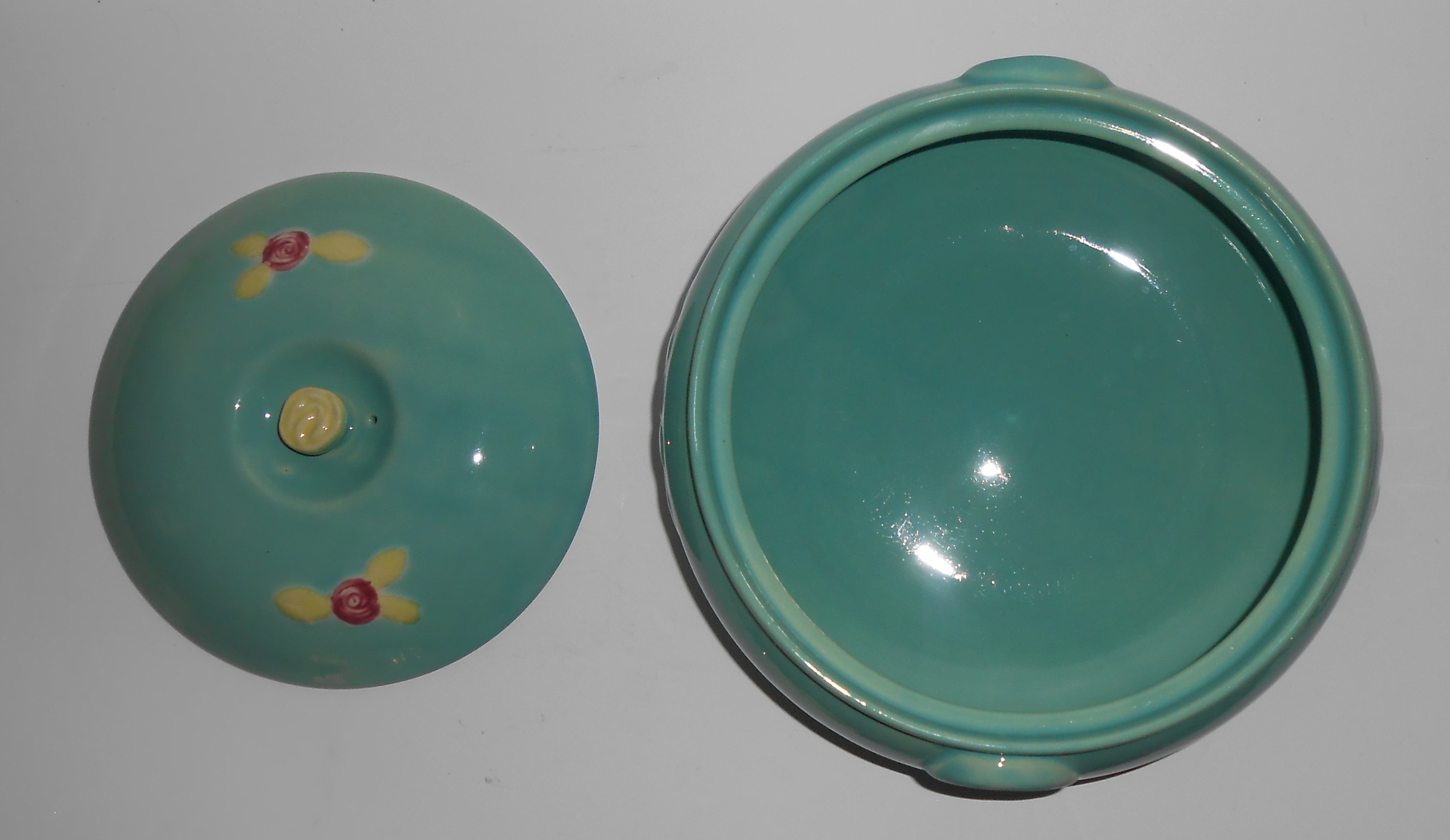 Coors Pottery Rosebud Green French Casserole w/Lid