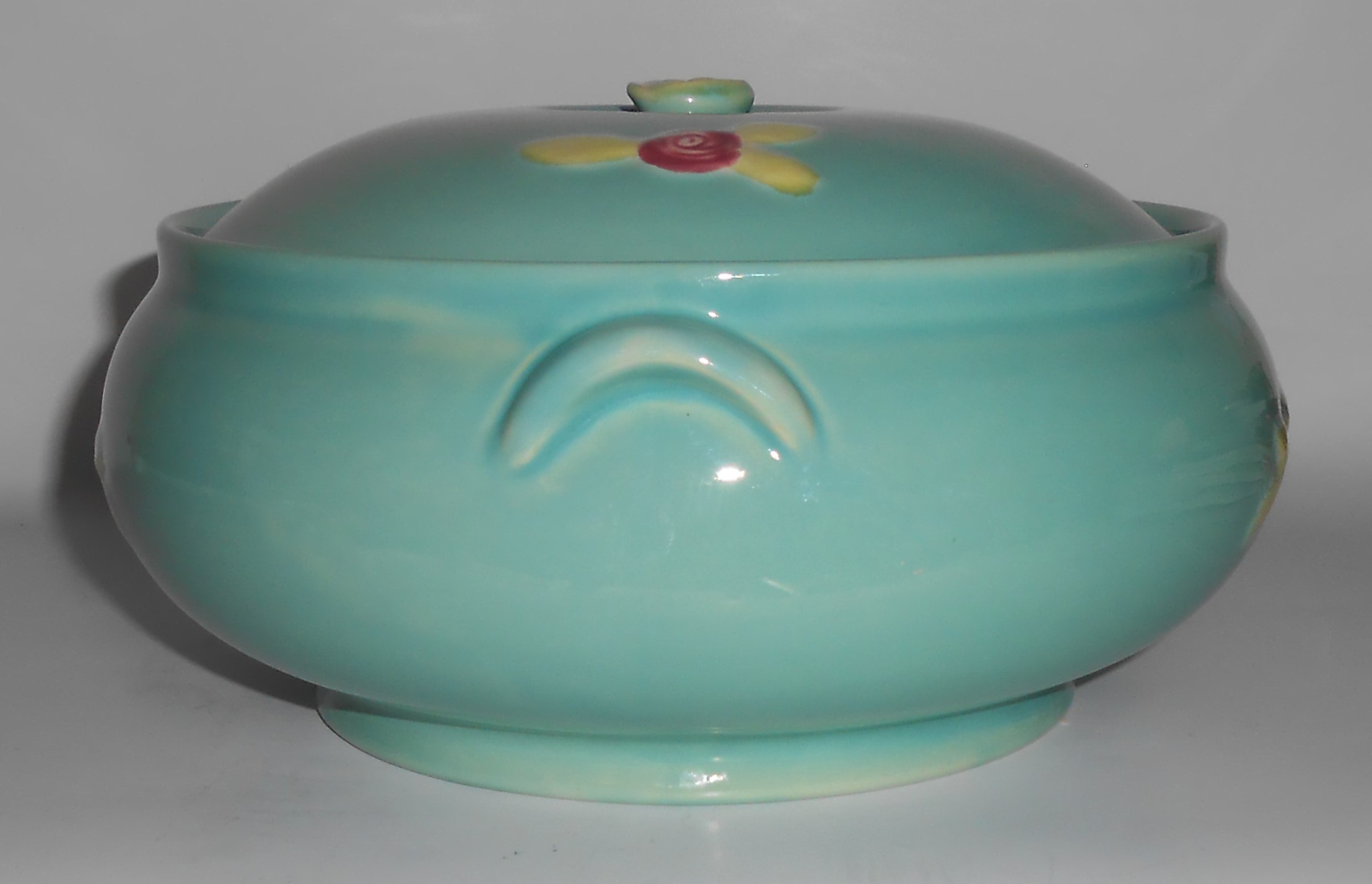 Coors Pottery Rosebud Green French Casserole w/Lid