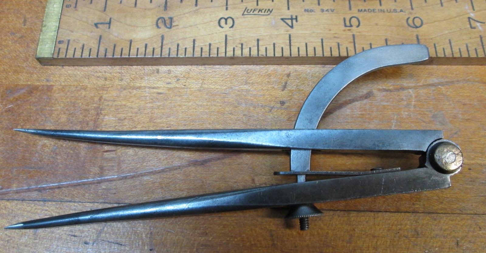 Pexto Wing Divider Peck, Stow, & Wilcox 6 inch Fine Adj