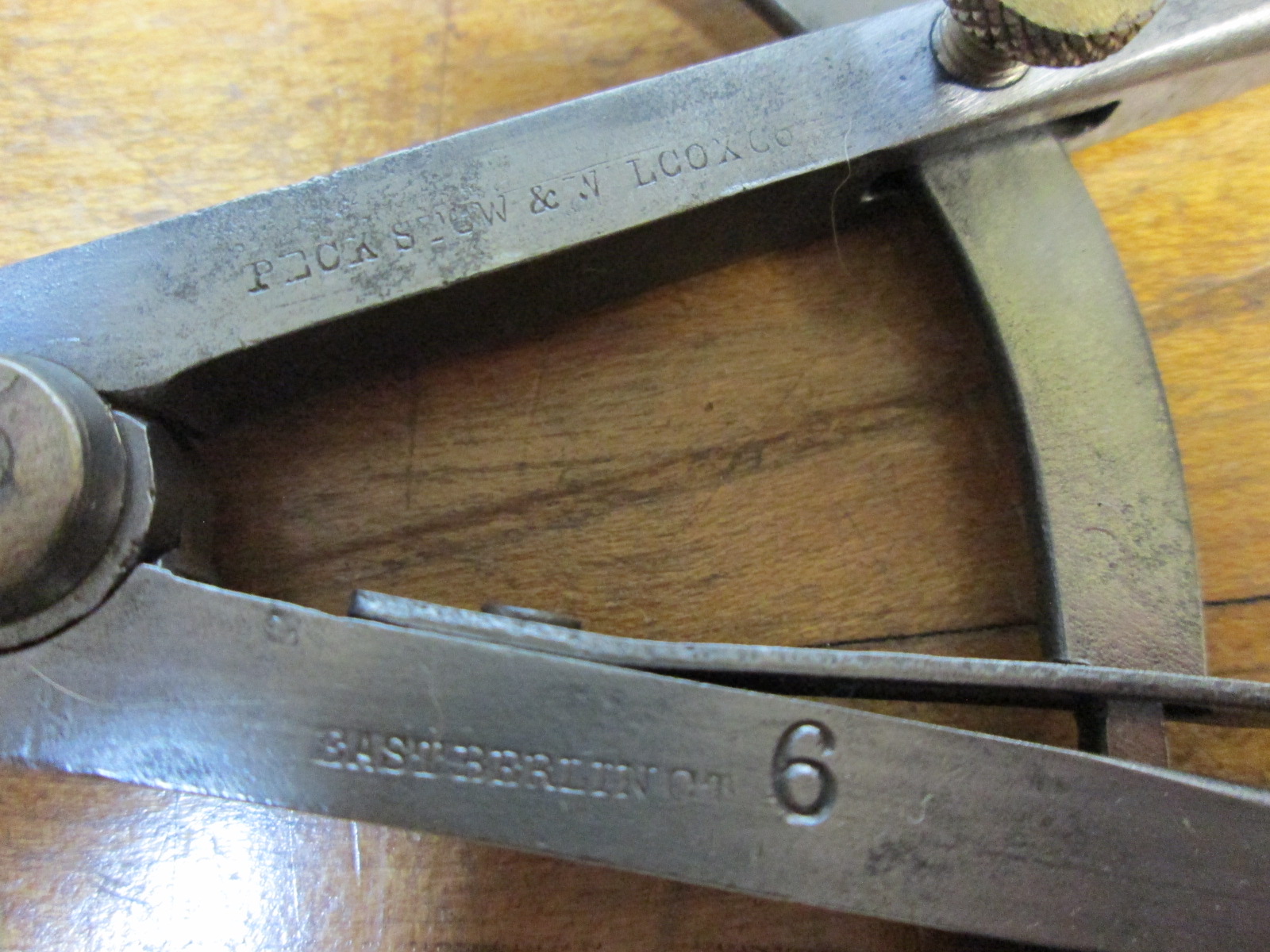 Pexto Wing Divider Peck, Stow, & Wilcox 6 inch Fine Adj