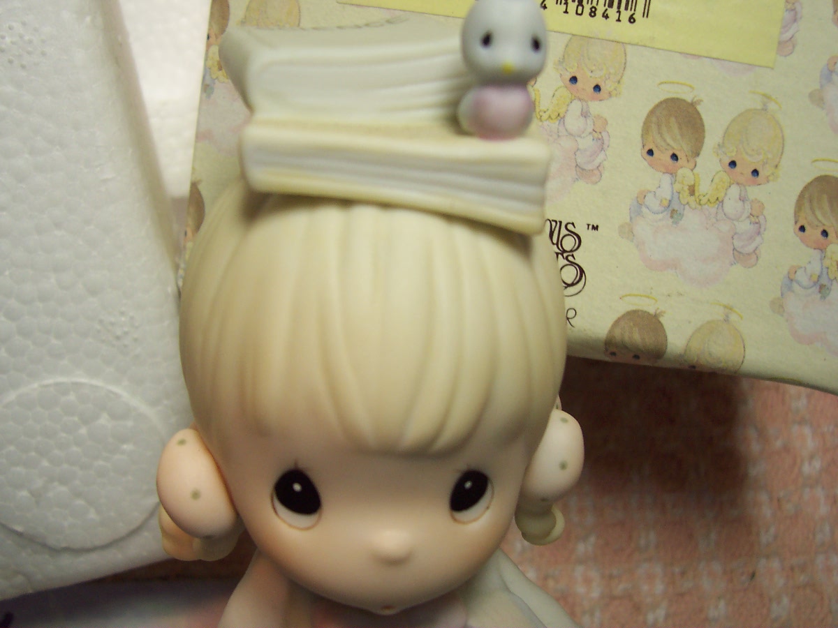 Precious Moments Figurine September MIB 1988