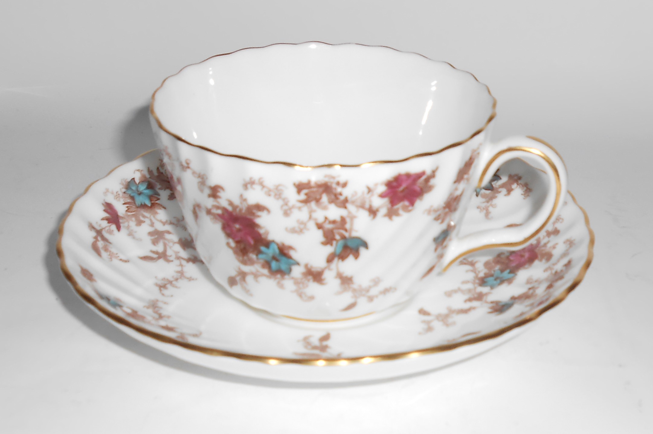 Minton China Ancestral w/Gold Cup & Saucer Set
