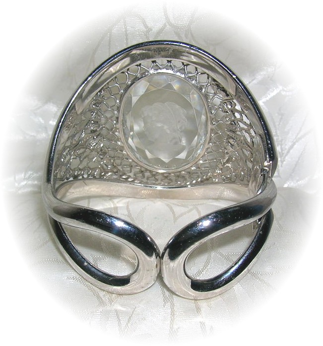 Cameo Whiting Davis Glass Silver Bracelet