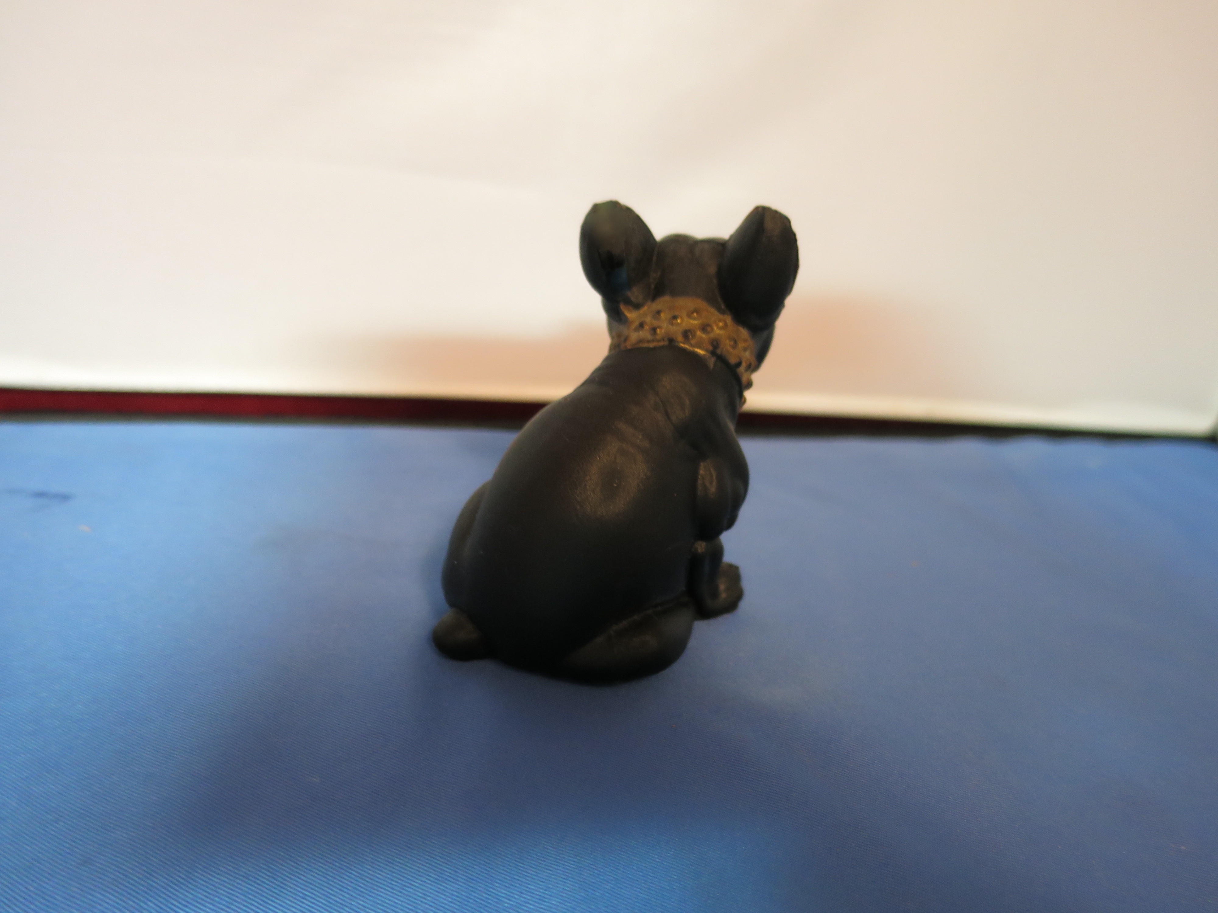 Bull Dog Figurine Black Molded Cast Metal 1960s