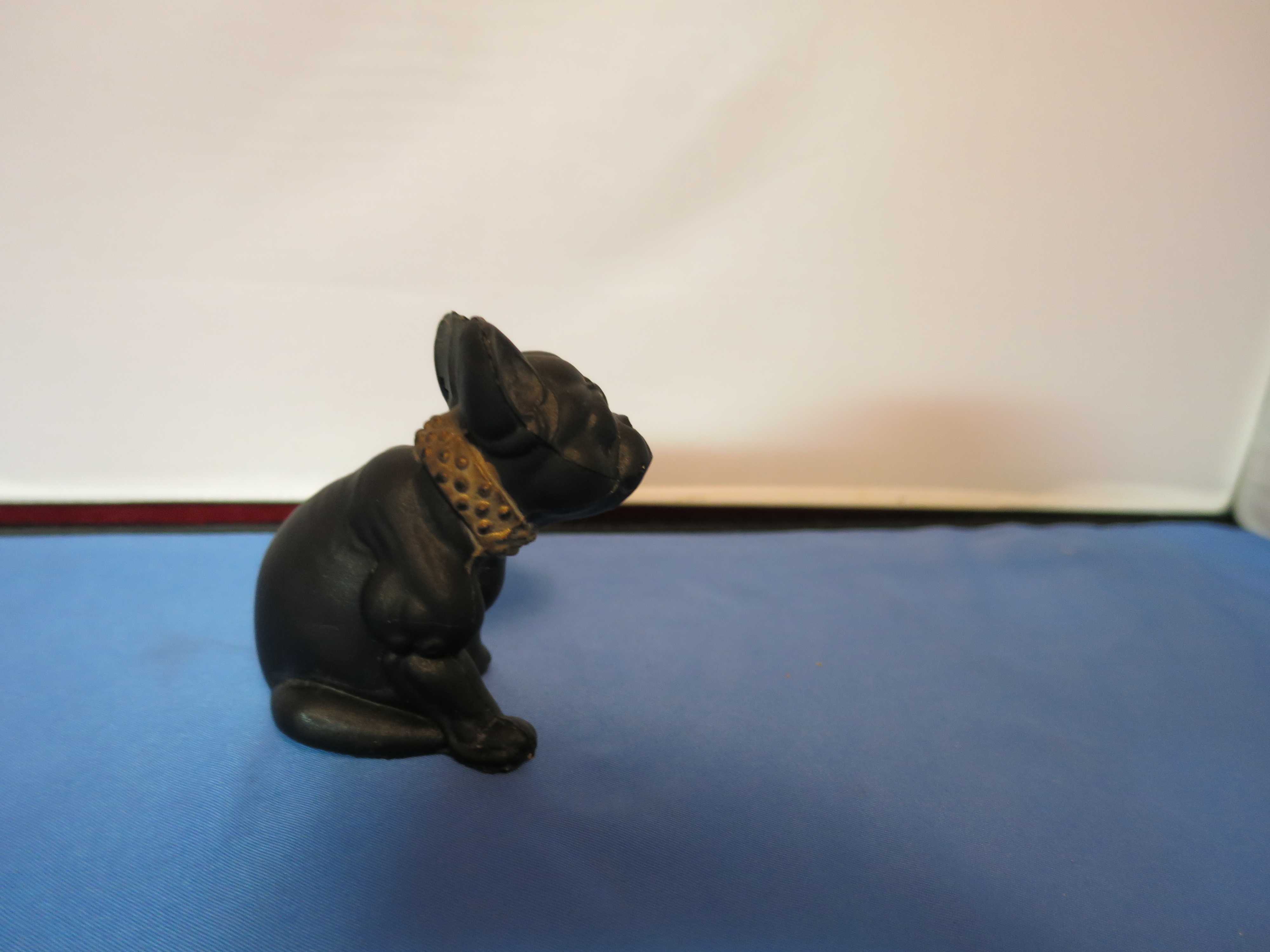 Bull Dog Figurine Black Molded Cast Metal 1960s