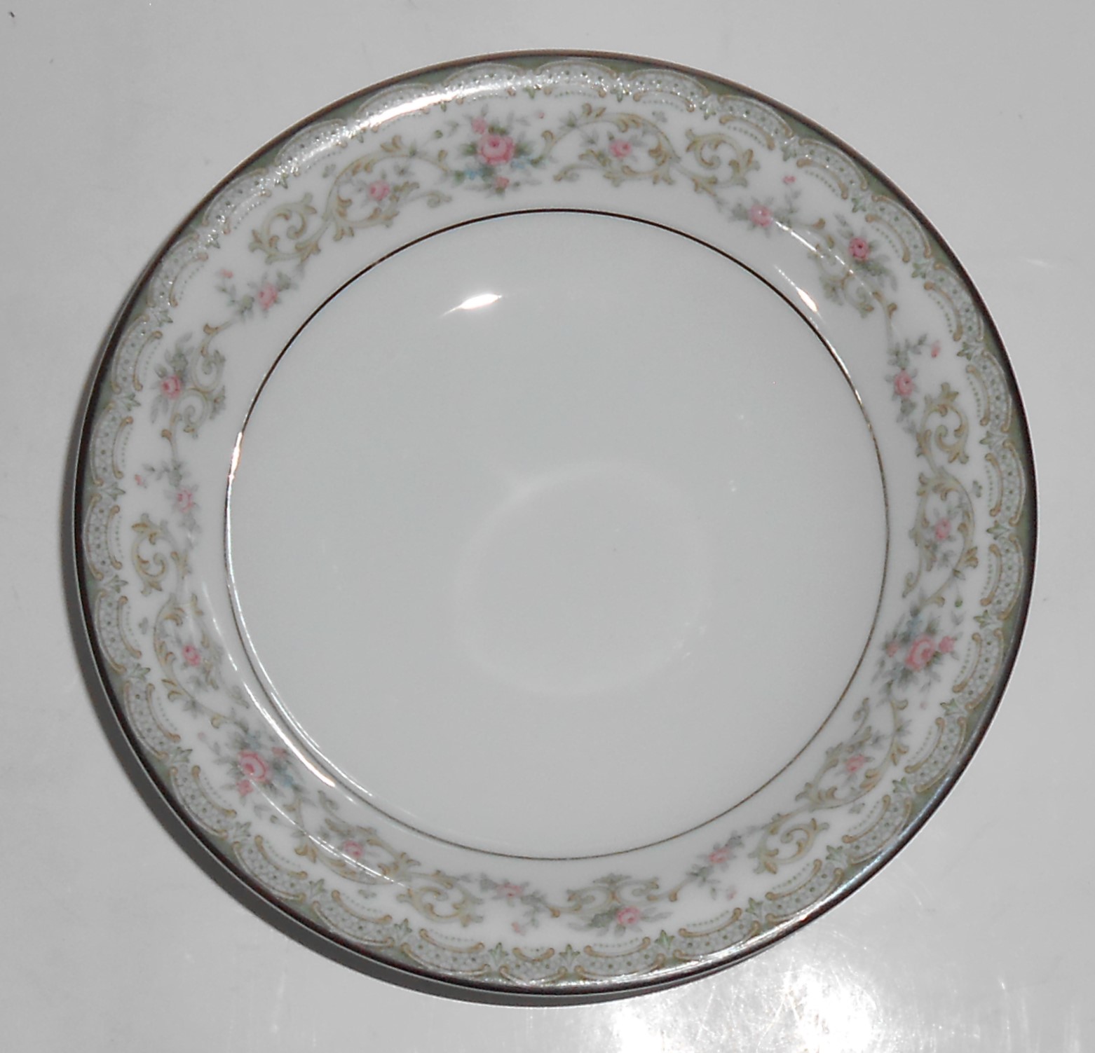 Noritake Porcelain China Edgewood 5807 w/Platinum Fruit