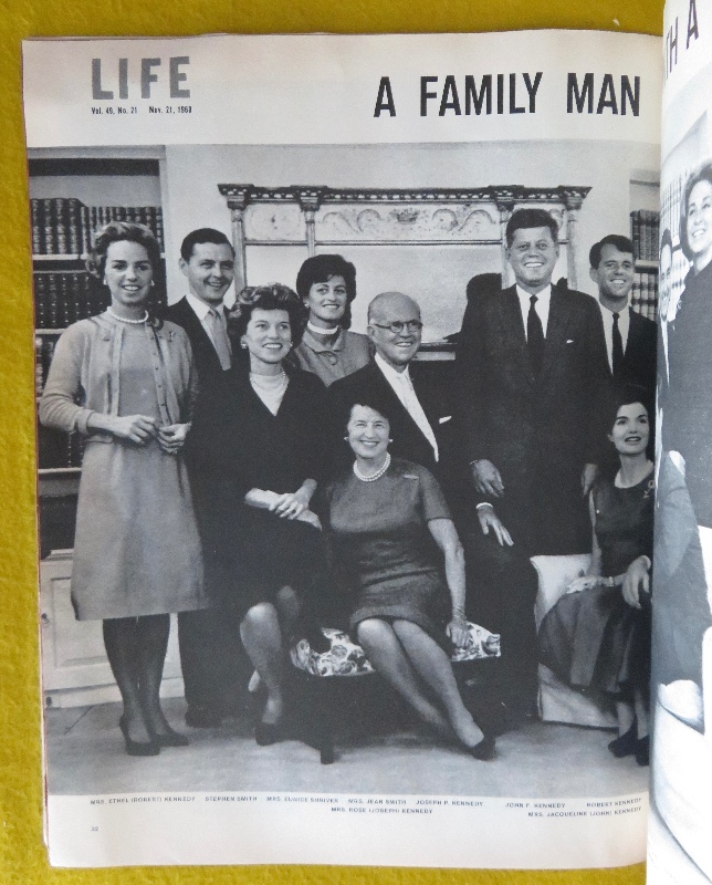 Life Magazine November 21, 1960 The Victorious Young Kennedys