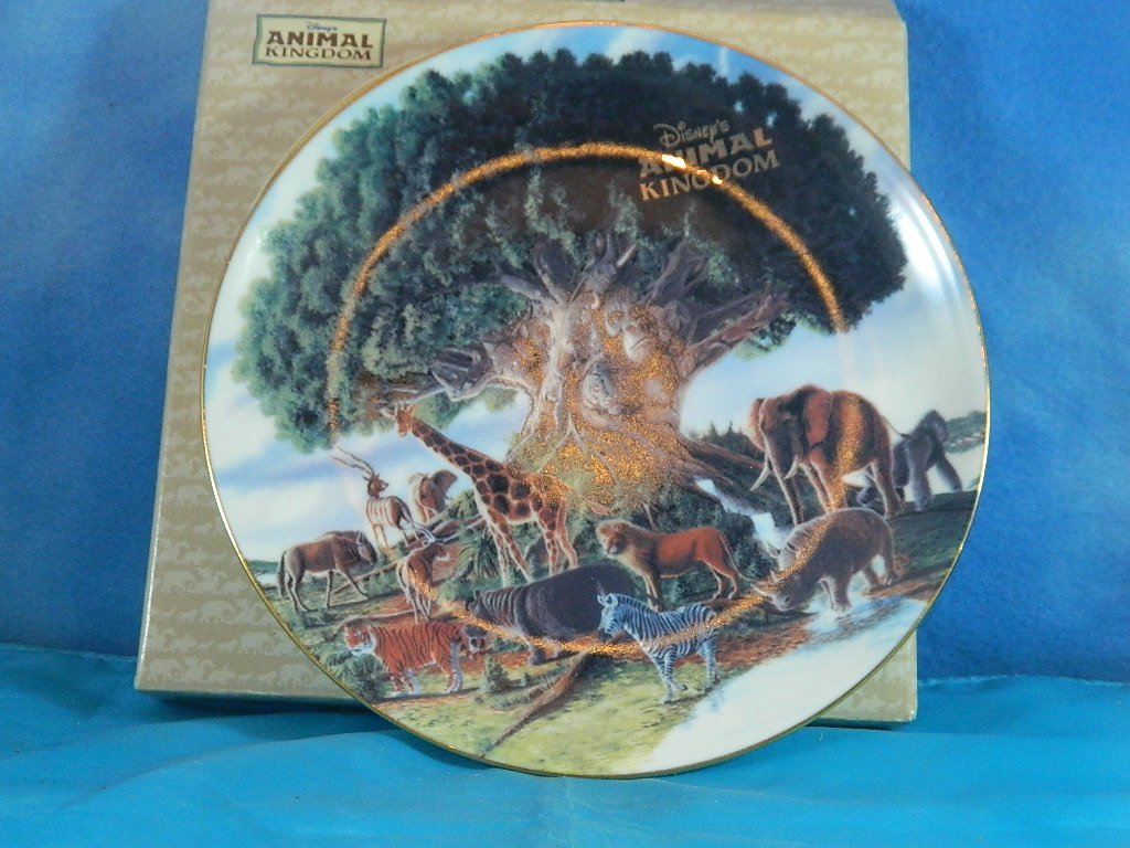 Disney's Animal Kingdon Plate