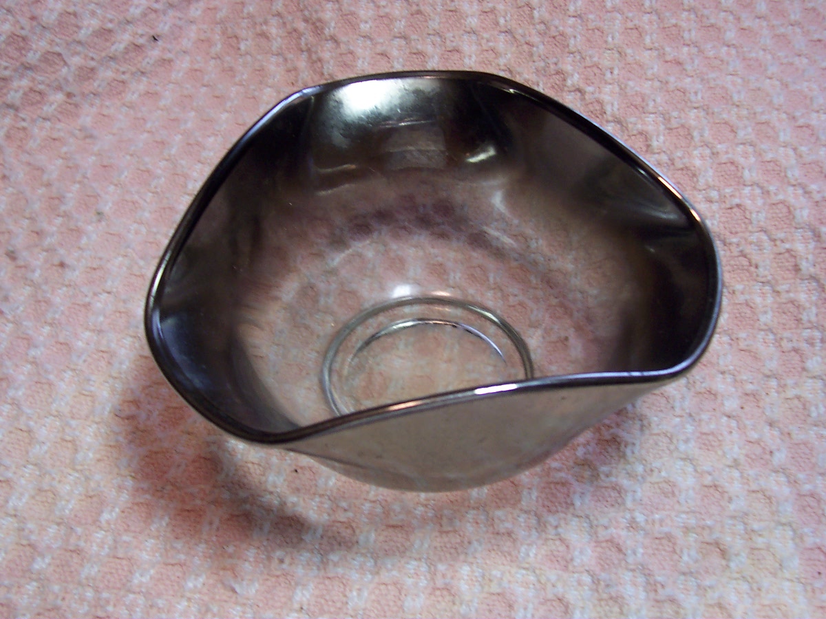 Flash Glass Bowl Silver Triangle Shape