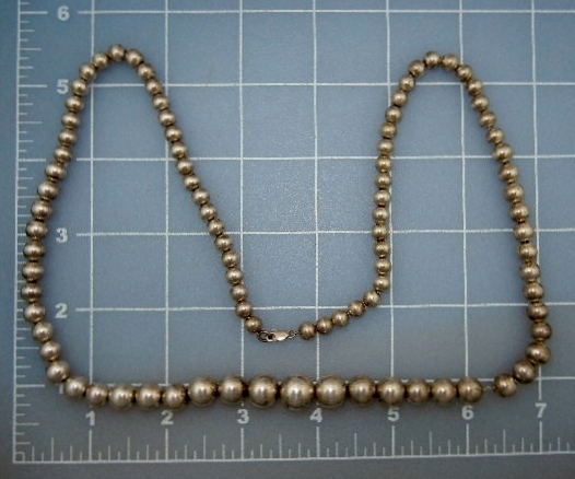 Navajo  Sterling Silver Navajo Pearls  Signed RV 74 Gra