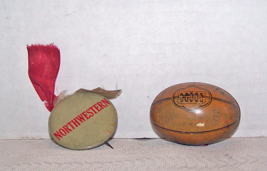 Northwestern Football & Pin Back Button