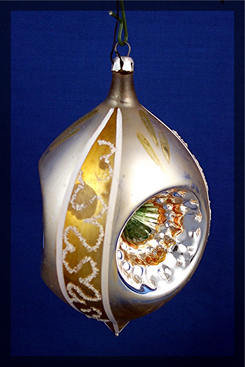 Christmas tree ornament delicate glass