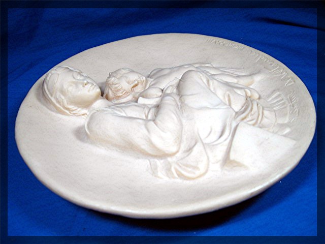 Pensive Madonna LIving Madonnas Plate