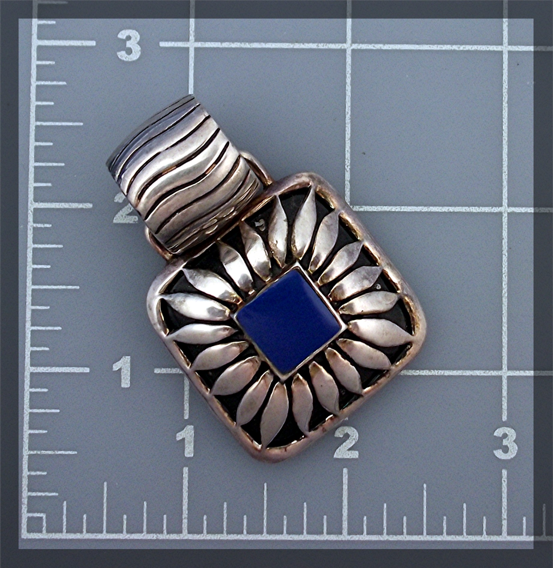 Pendant Large  Silver and Blue Lapis .....