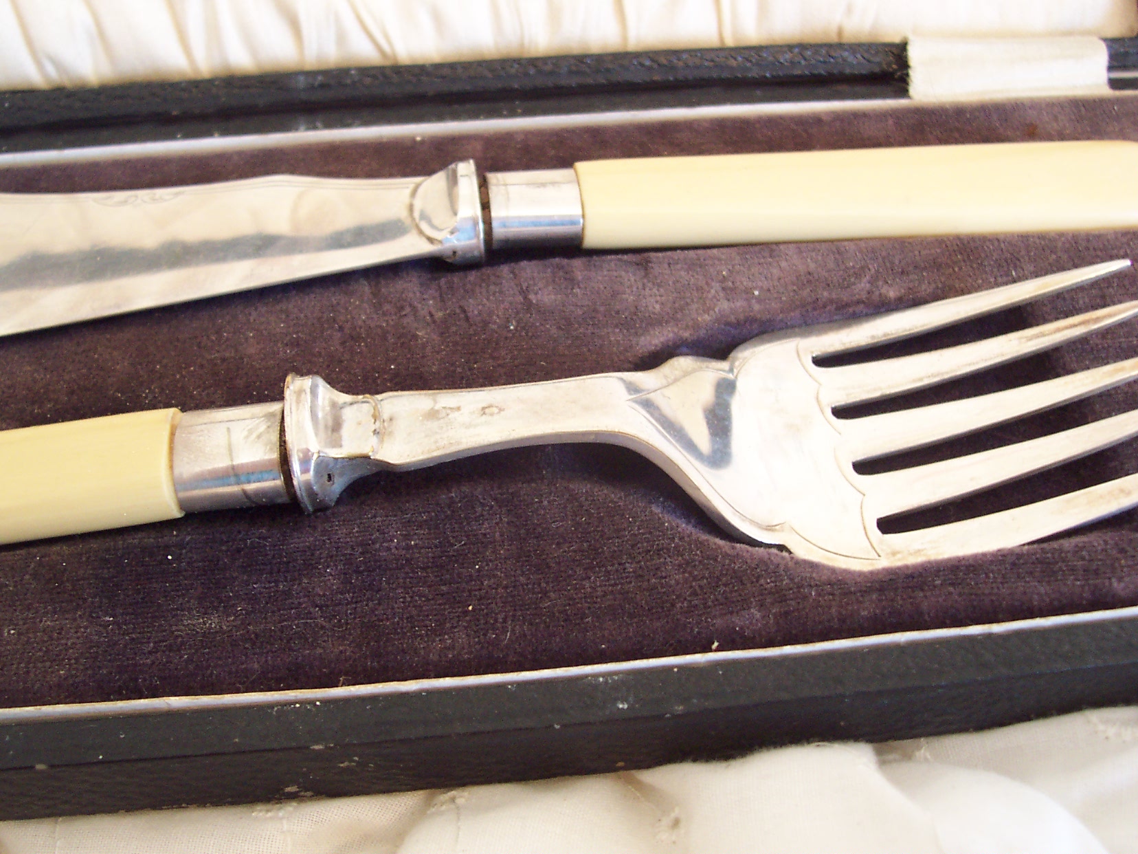 Cutlery Set in Case Knife and Fork