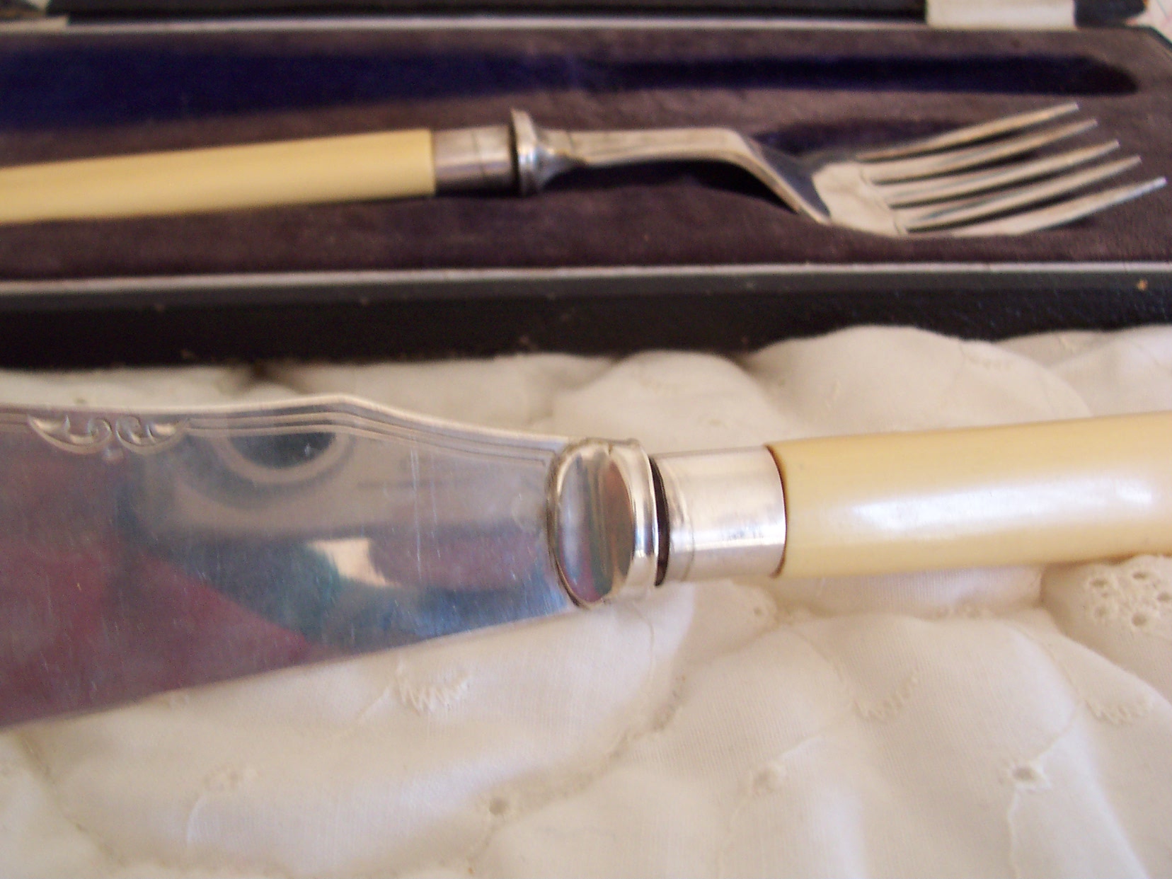 Cutlery Set in Case Knife and Fork