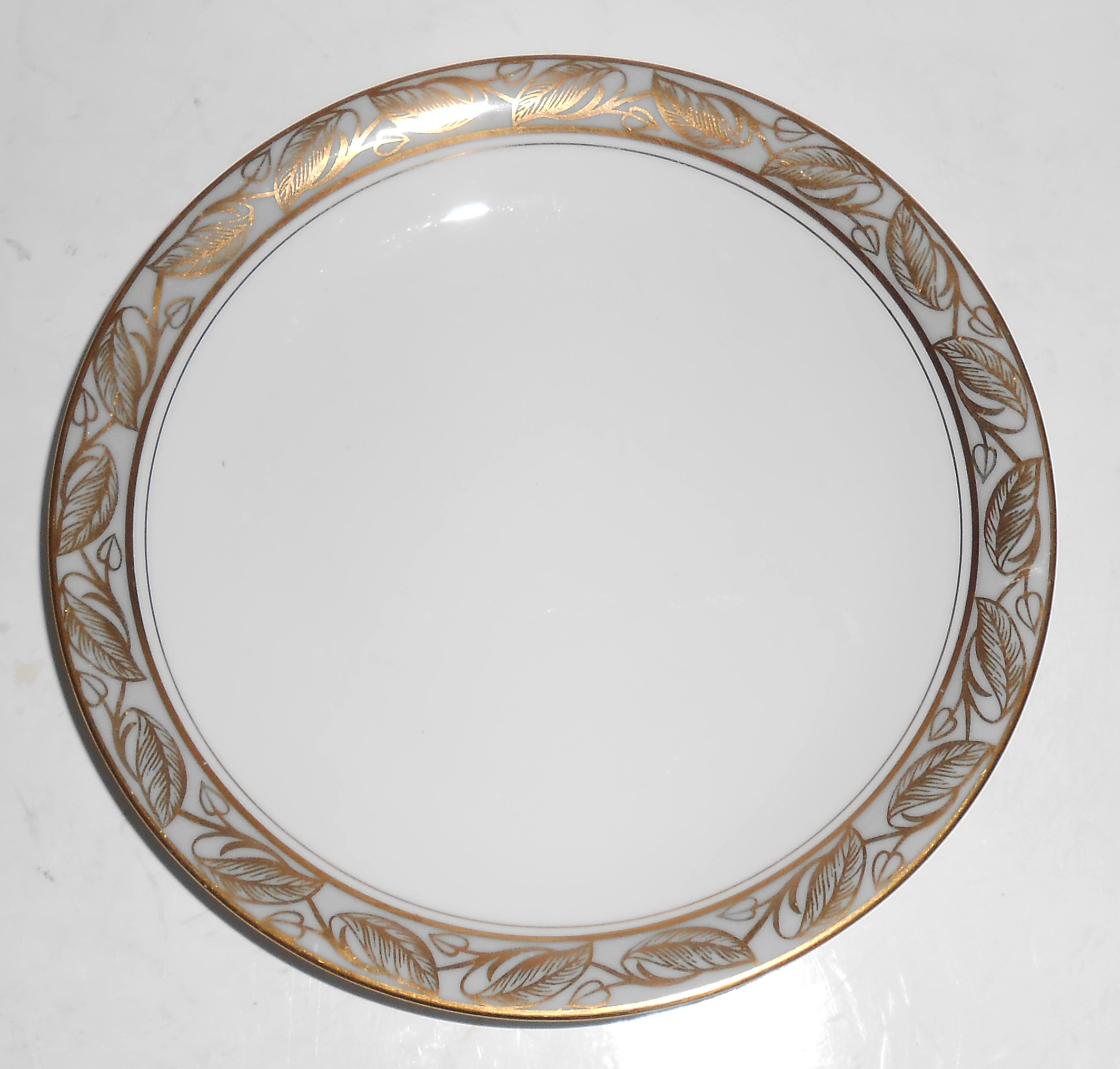 Noritake Porcelain China Greta W/Gold Bread Plate