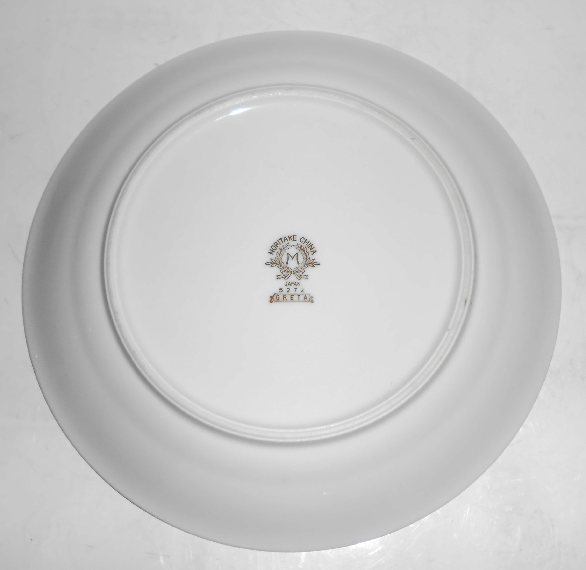 Noritake Porcelain China Greta W/Gold Salad Plate
