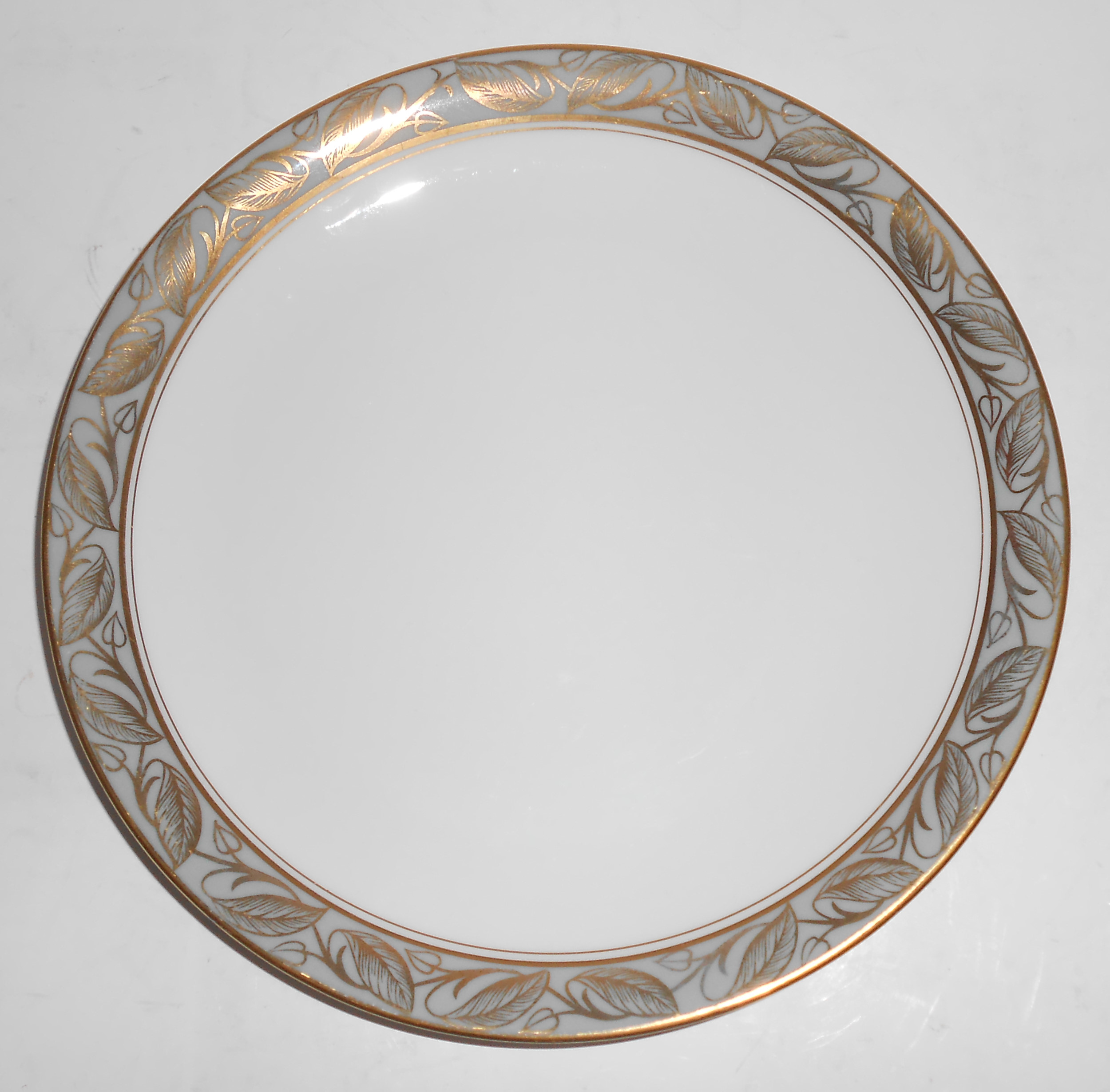 Noritake Porcelain China Greta W/Gold Salad Plate
