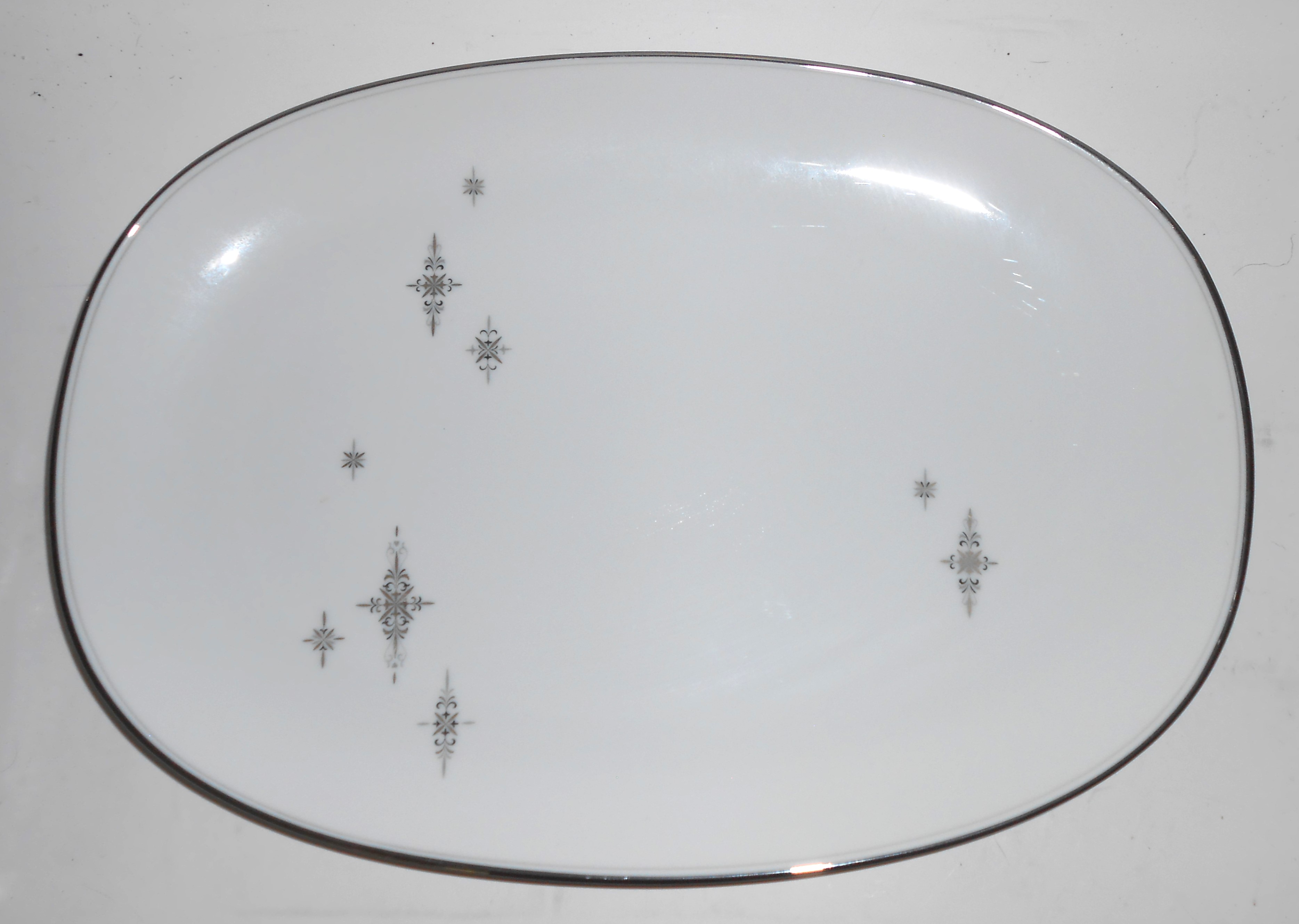 Noritake China Stella w/Platinum 15-3/8'' Platter