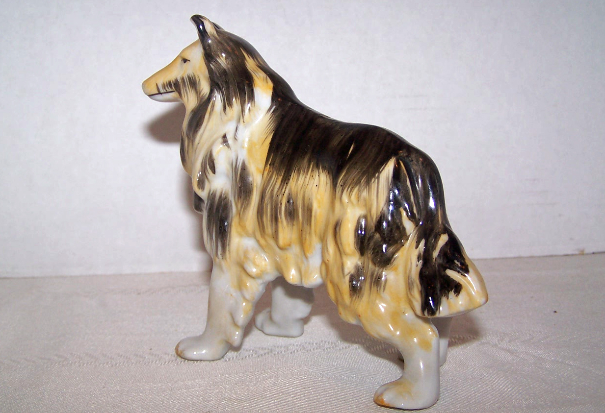 Collie Dog Figurine, Made in Japan
