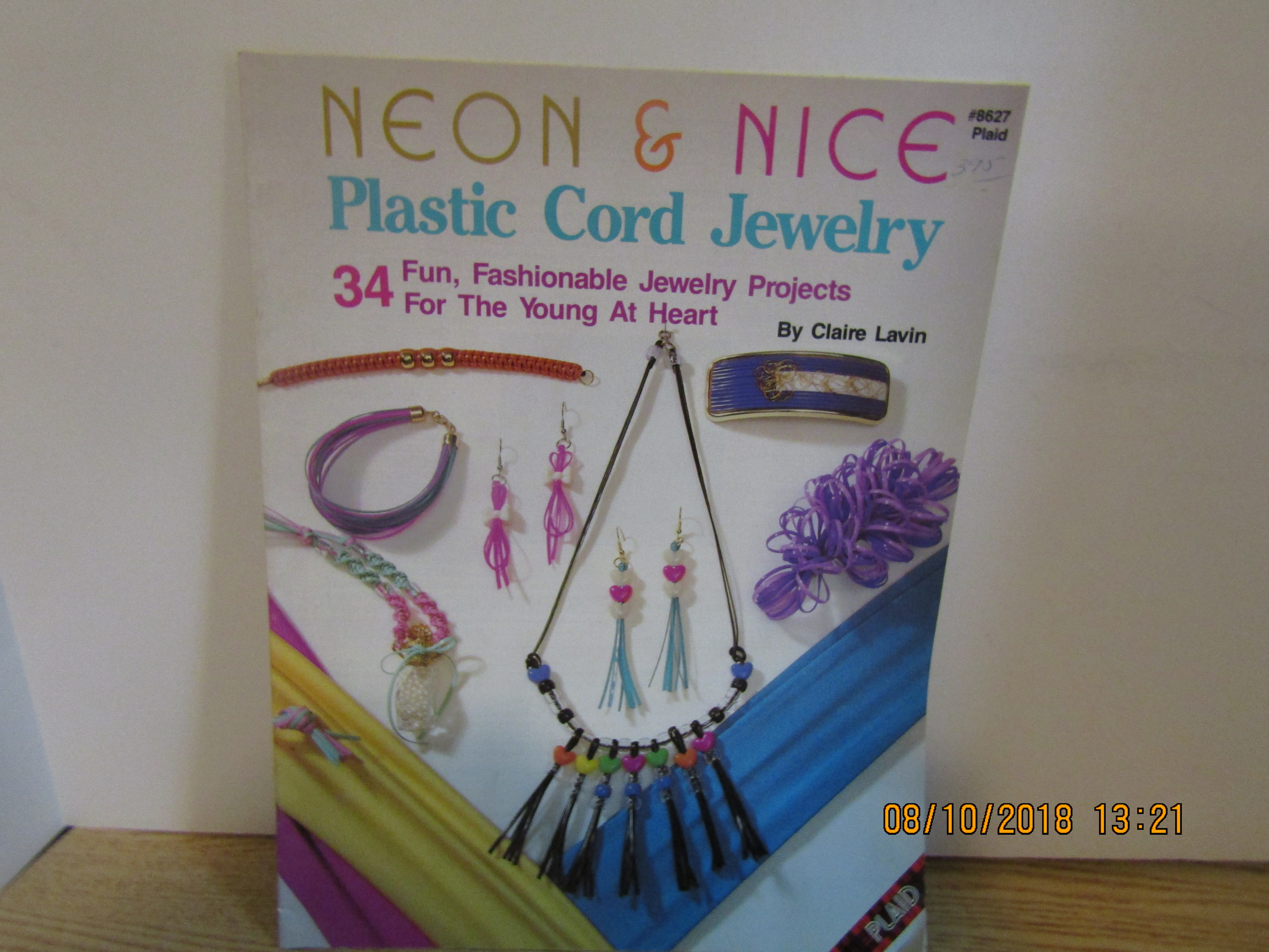 Plaid Book Neon & Nice Plastic Cord Jewelry #8627