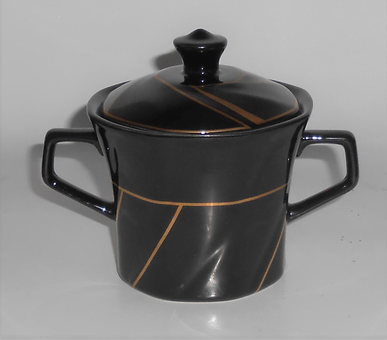 Ranmaru Porcelain China Crystalline Black W/Gold Sugar
