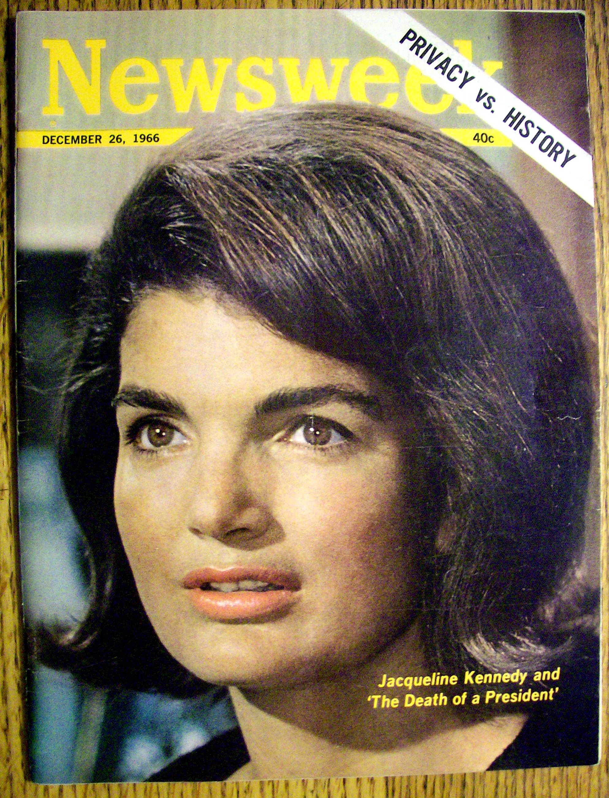 Newsweek Magazine-December 26, 1966-Jackie Kennedy