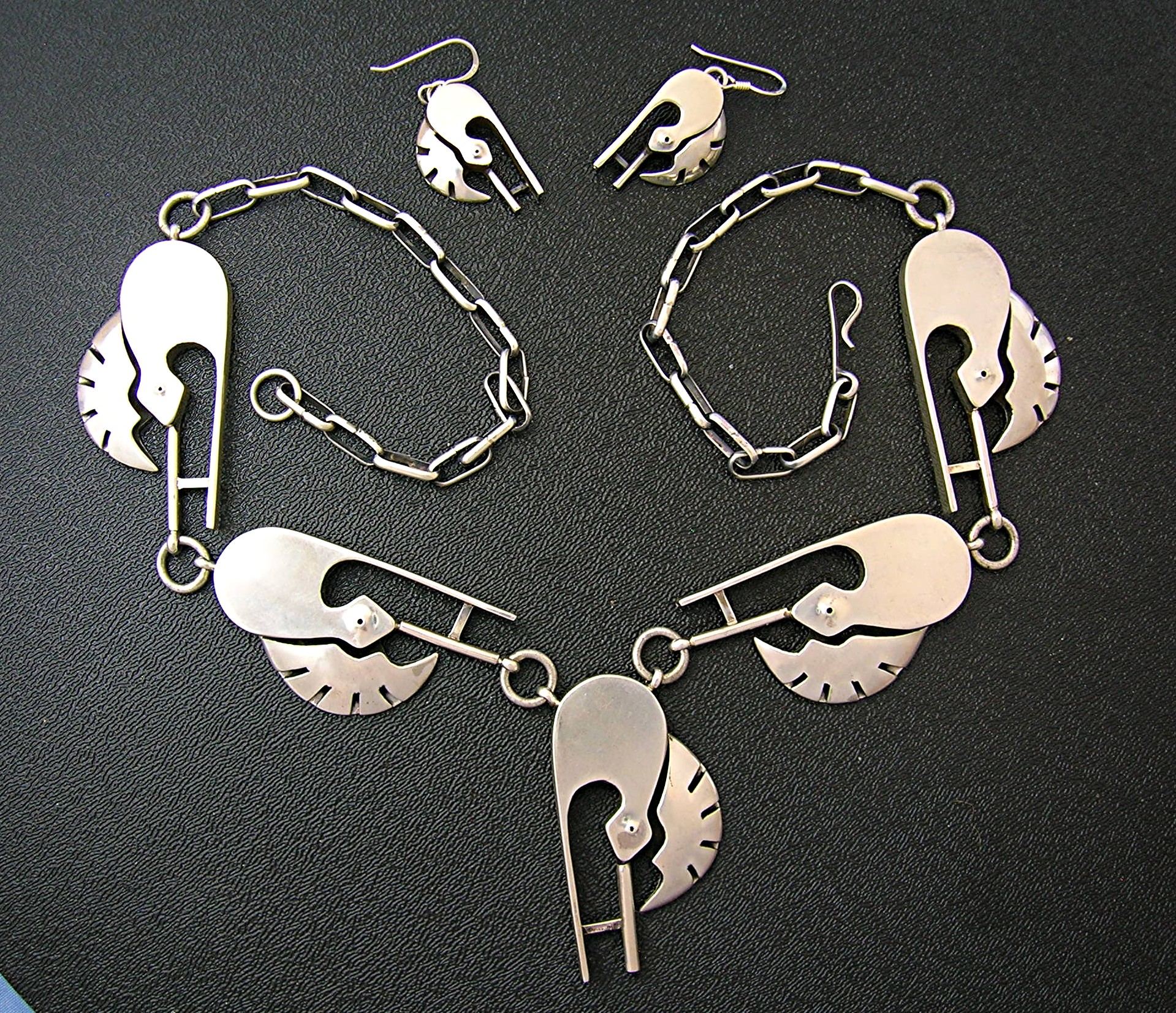 Native American Sterling Silver VANDEVER Necklace