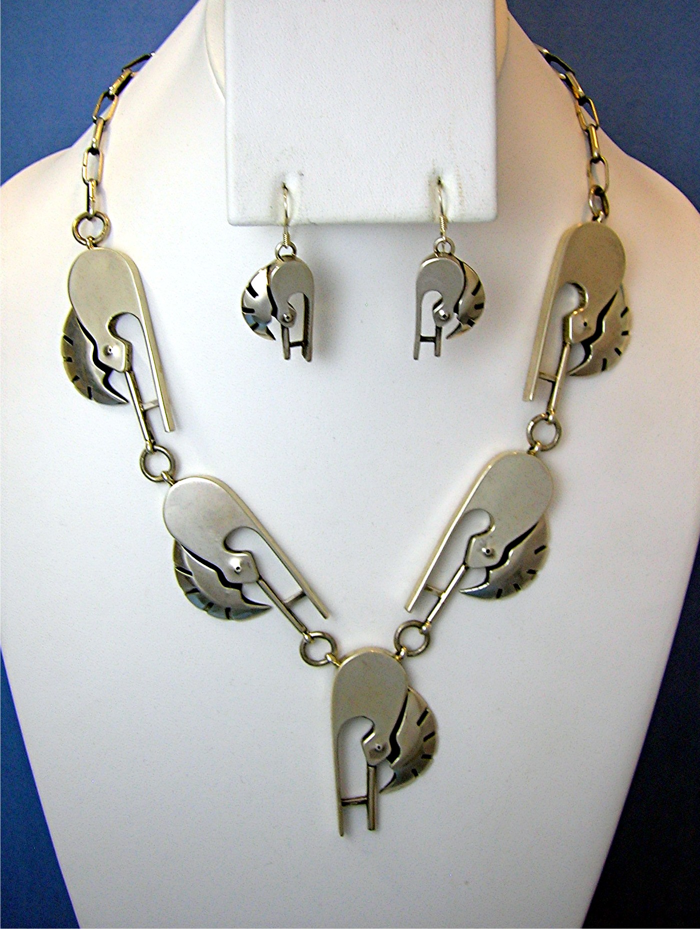 Native American Sterling Silver VANDEVER Necklace