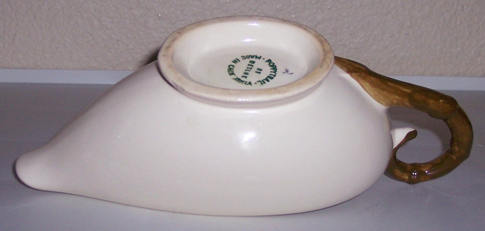 Metlox Pottery Poppy Trail California Ivy Gravy Bowl!