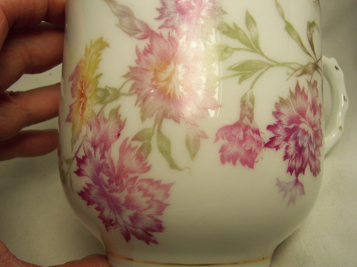 Mustache Cup Carnations design